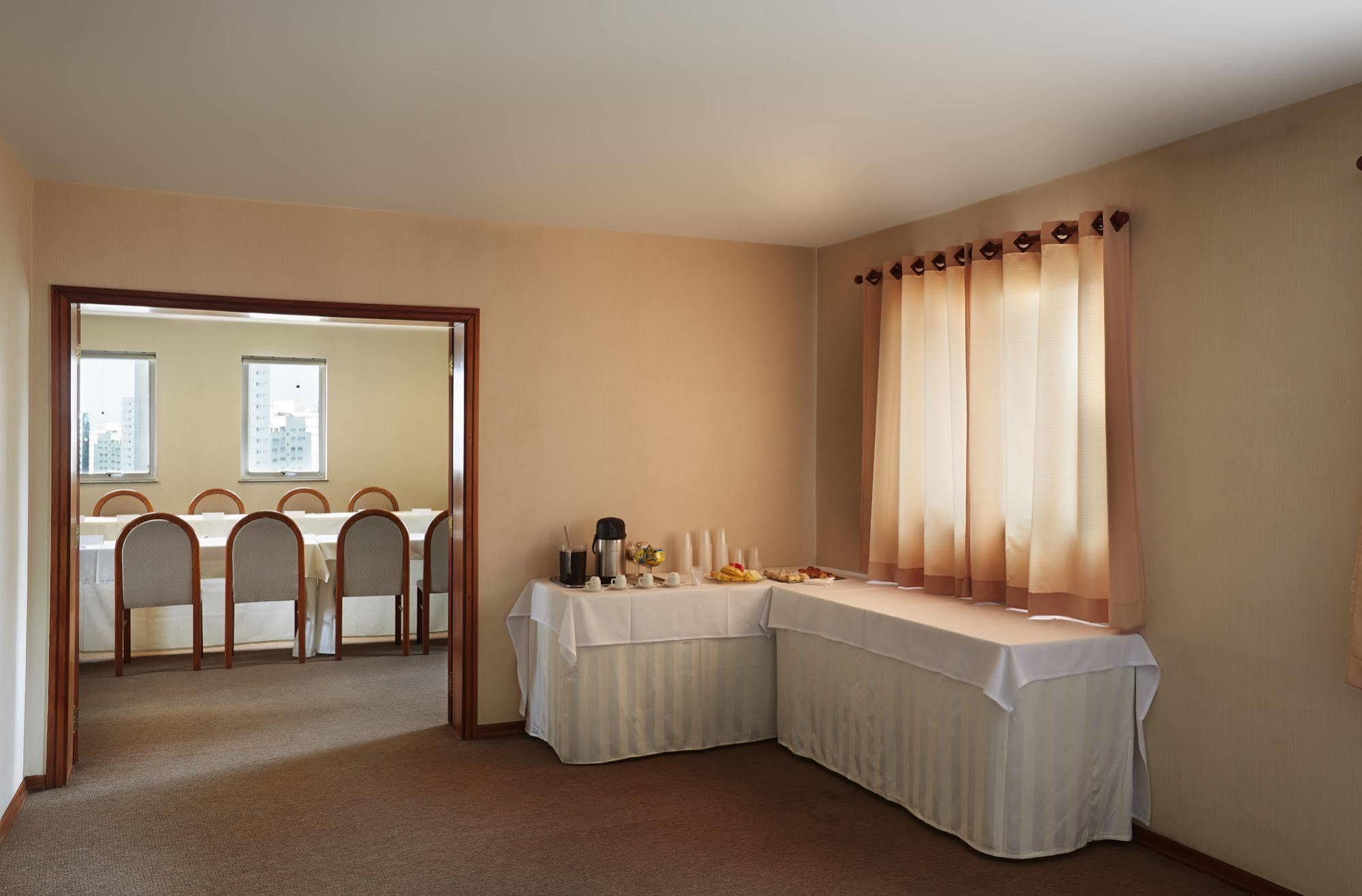 Augusta Park Suite Hotel เซาเปาโล ภายนอก รูปภาพ